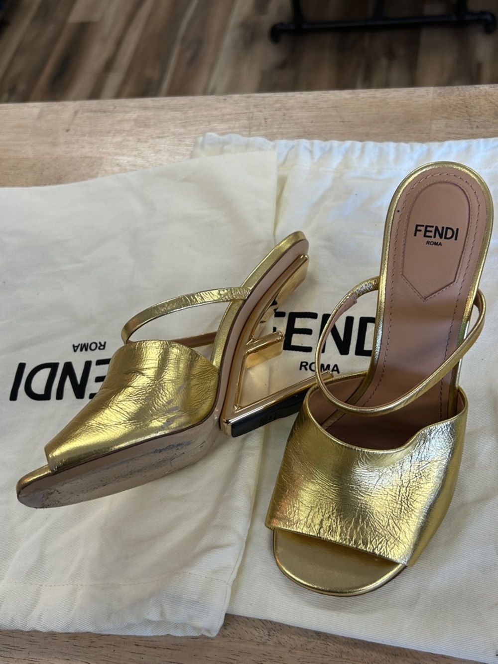 Fendi First gold lambskin Heels size 37 - Picture 5 of 8